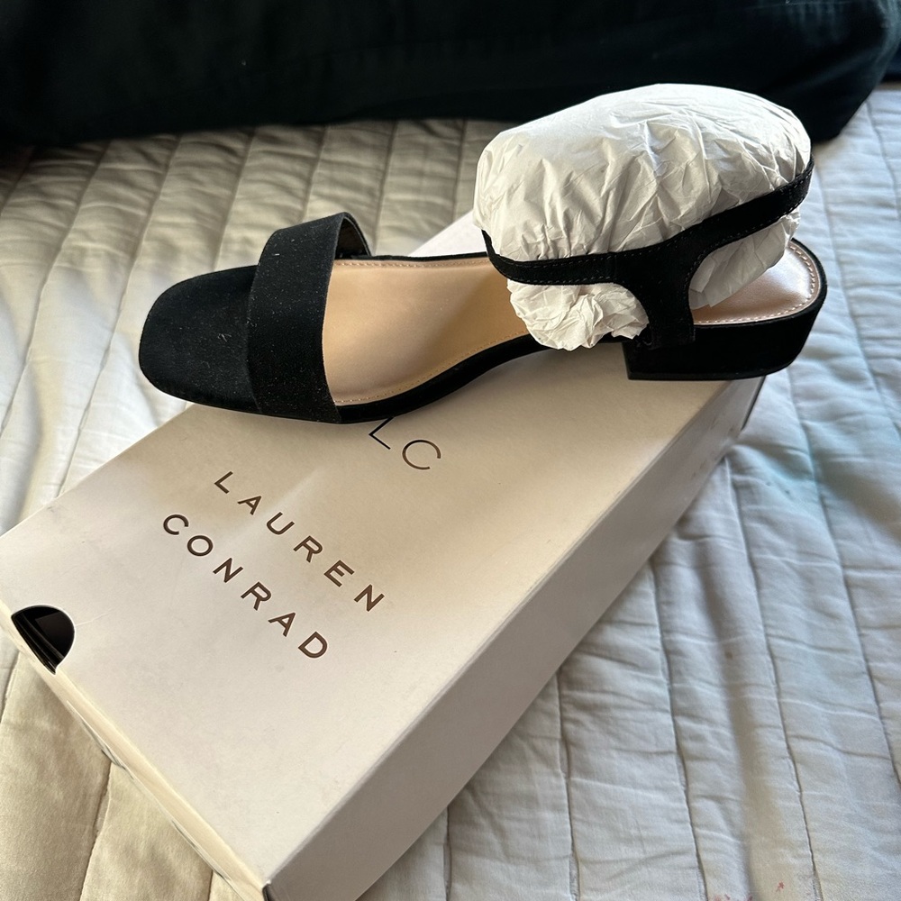 Black women shoes size 10